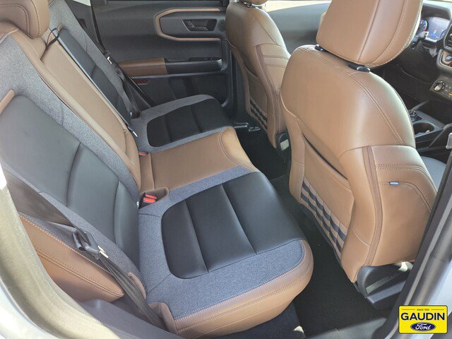 Certified 2024 Ford Bronco Sport Outer Banks w/ Tech Package AWD/4WD image 15