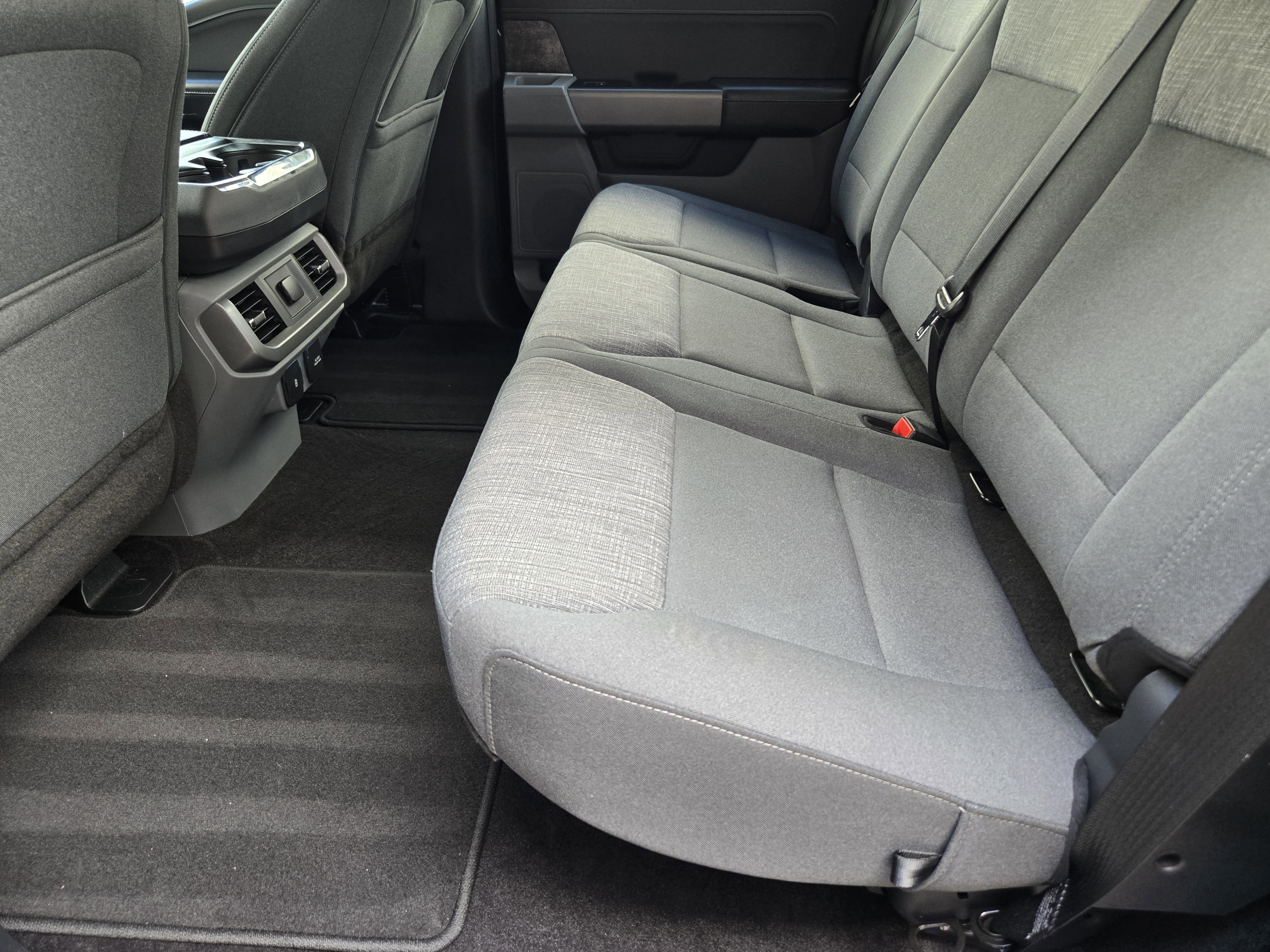 Certified 2021 Ford F150 XLT w/ Equipment Group 302A High image 22