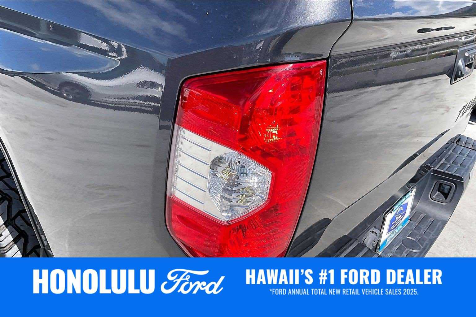 Used 2020 Toyota Tundra SR5 w/ SR5 Upgrade Package RWD image 32