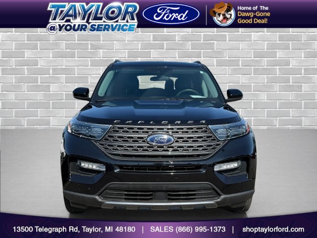 Certified 2023 Ford Explorer XLT w/ Equipment Group 202A AWD/4WD image 2
