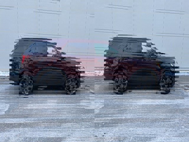 Certified 2018 Ford Explorer Sport image 2