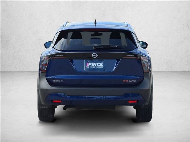 Used 2026 Nissan Kicks SR AWD/4WD image 6