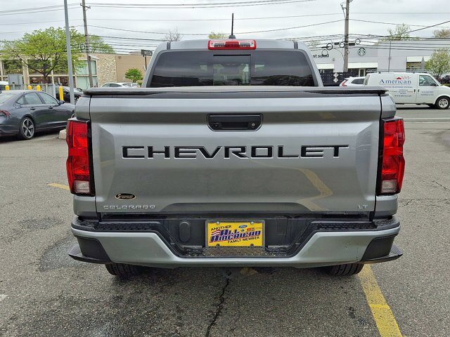 Used 2024 Chevrolet Colorado LT w/ LT Convenience Package AWD/4WD image 15