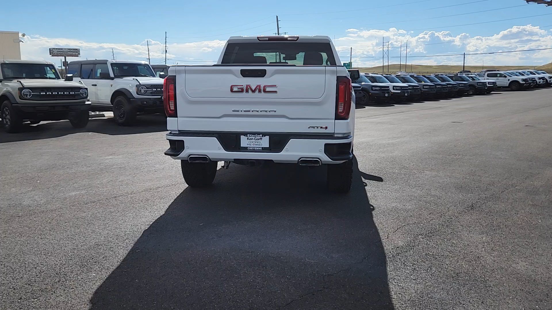 Used 2025 GMC Sierra 1500 AT4 AWD/4WD image 4