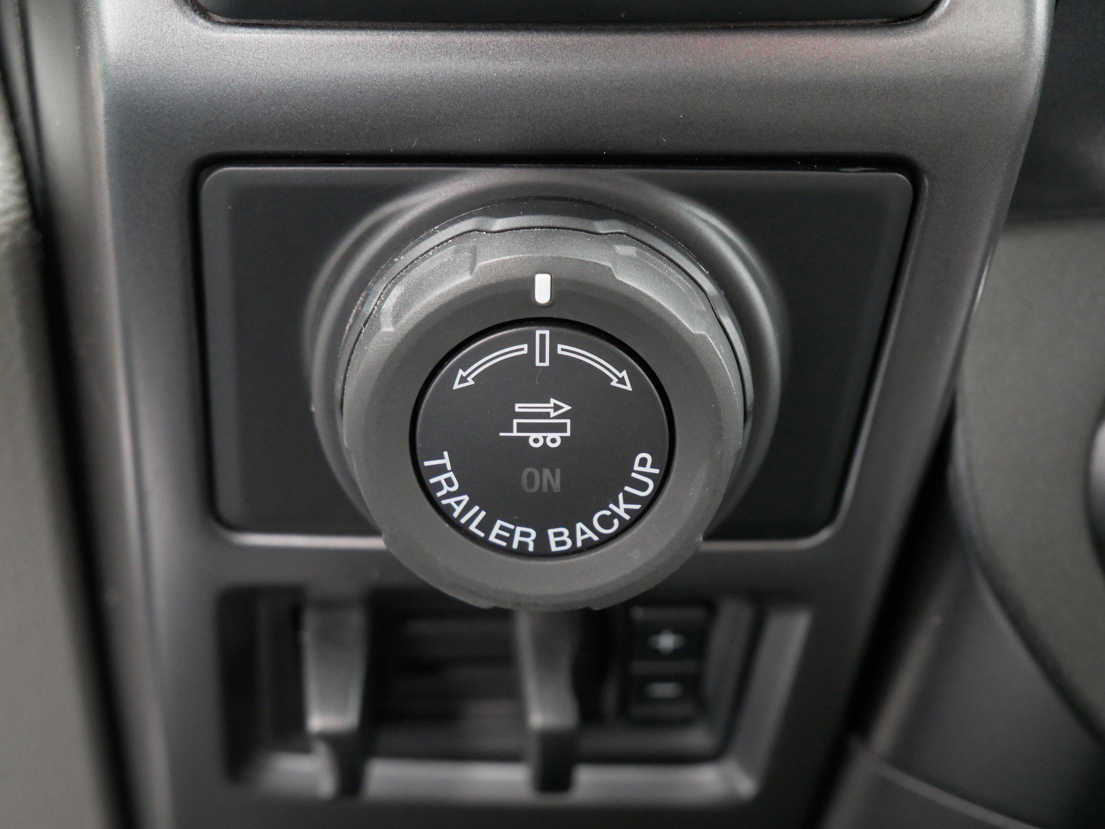 Certified 2018 Ford F150 XLT w/ Equipment Group 302A Luxury image 35