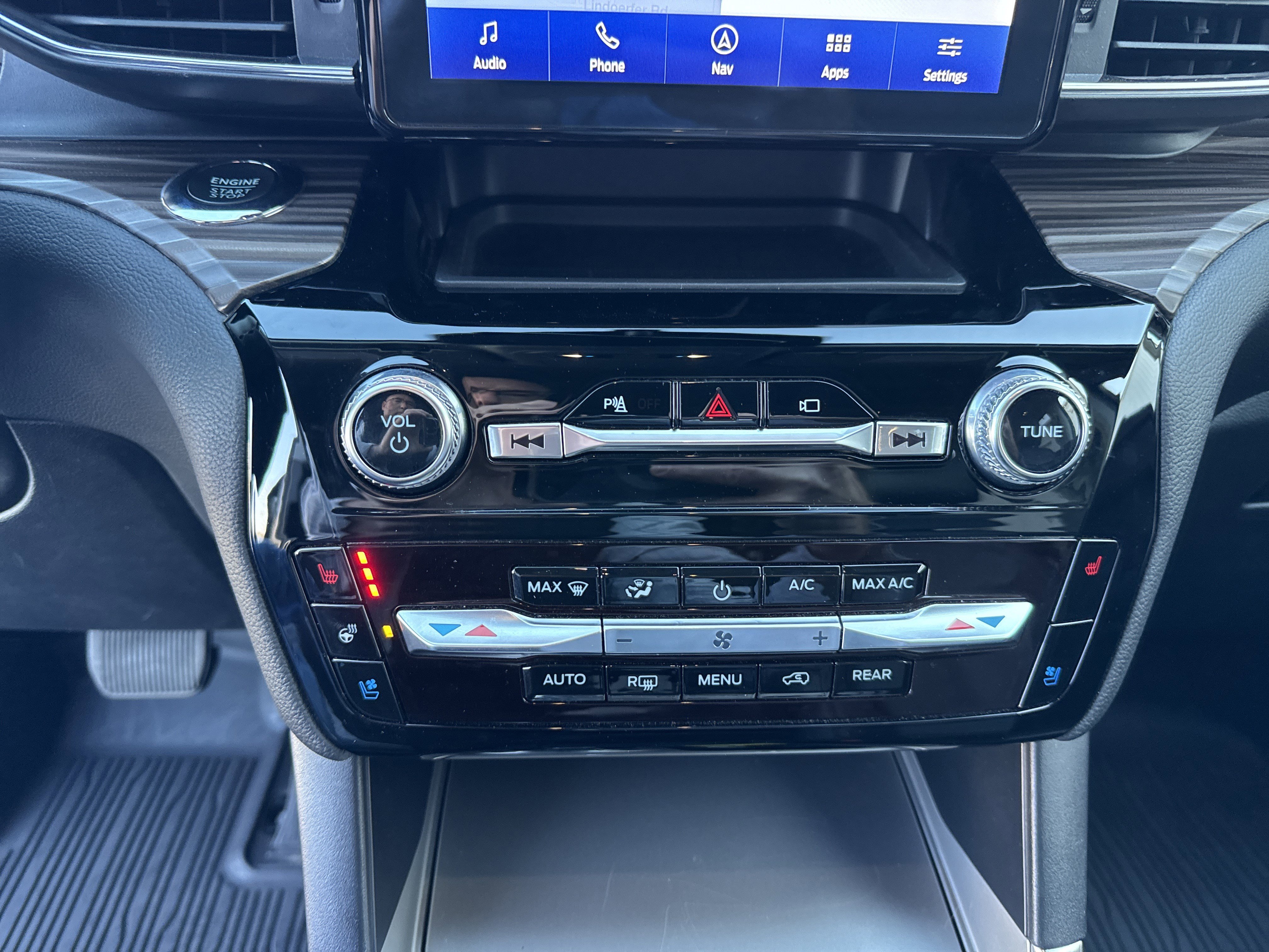 Certified 2022 Ford Explorer Limited image 37