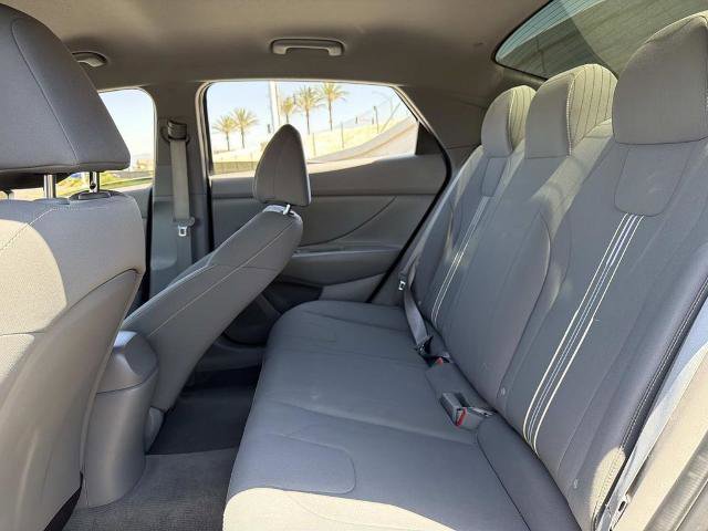 Used 2023 Hyundai Elantra SEL FWD image 18