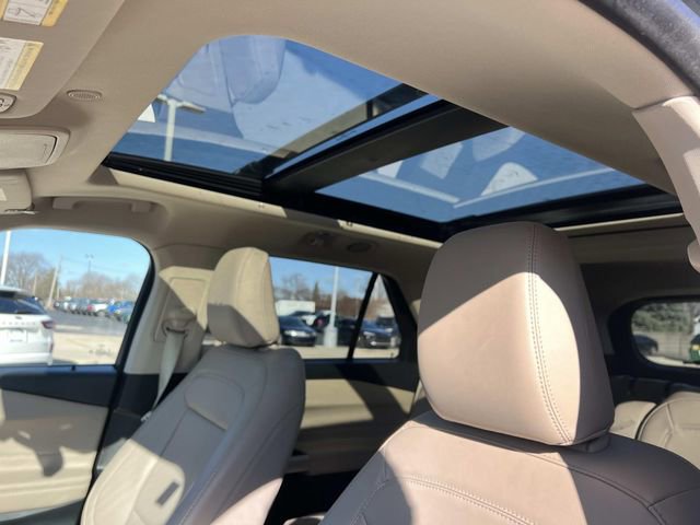 Certified 2023 Ford Explorer XLT w/ Equipment Group 202A image 23