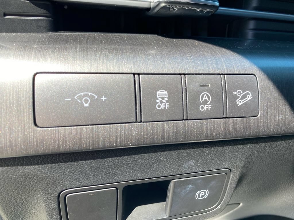 Used 2024 Hyundai Kona SE AWD/4WD image 33
