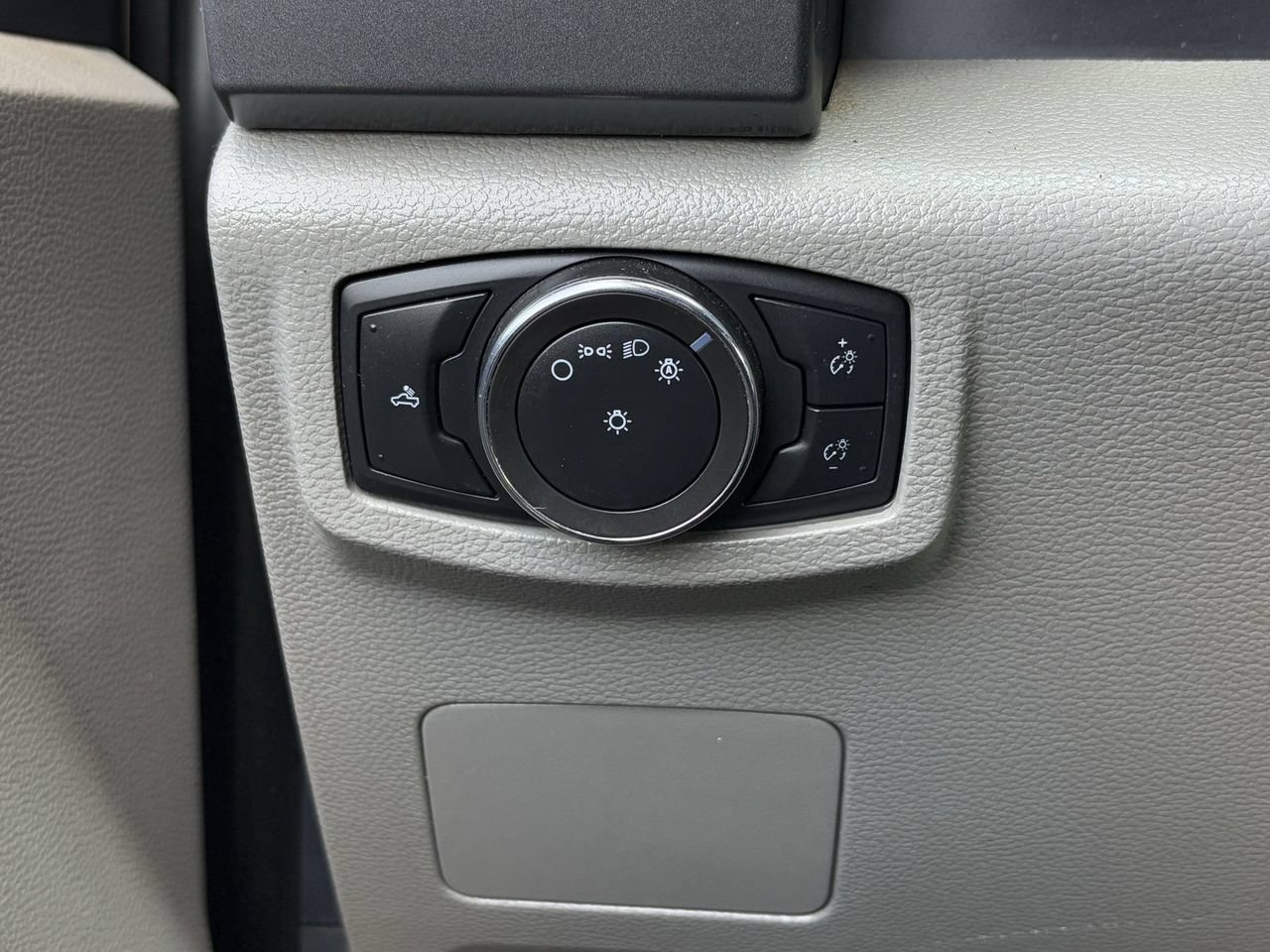 Certified 2022 Ford F250 XLT AWD/4WD image 25