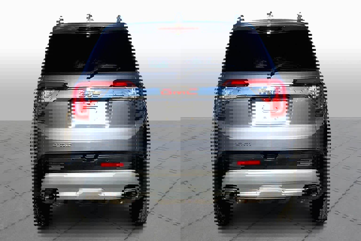 Used 2020 GMC Acadia SLT w/ Premium Package image 5