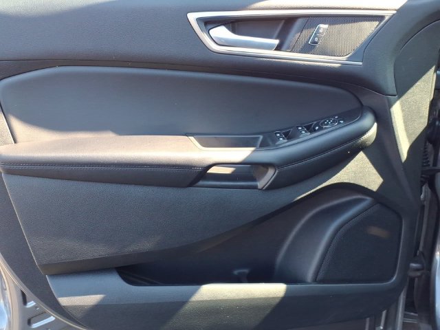 Certified 2023 Ford Edge SEL AWD/4WD image 15