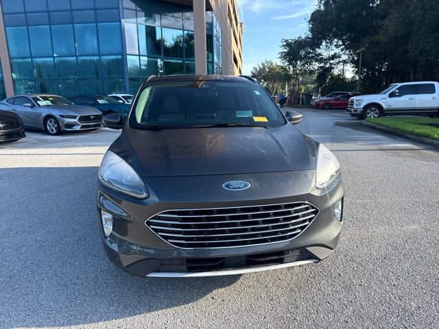Certified 2020 Ford Escape Titanium w/ Titanium Premium Package 2.0 AWD/4WD image 11