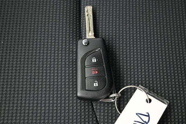 Used 2025 Toyota RAV4 LE FWD image 28