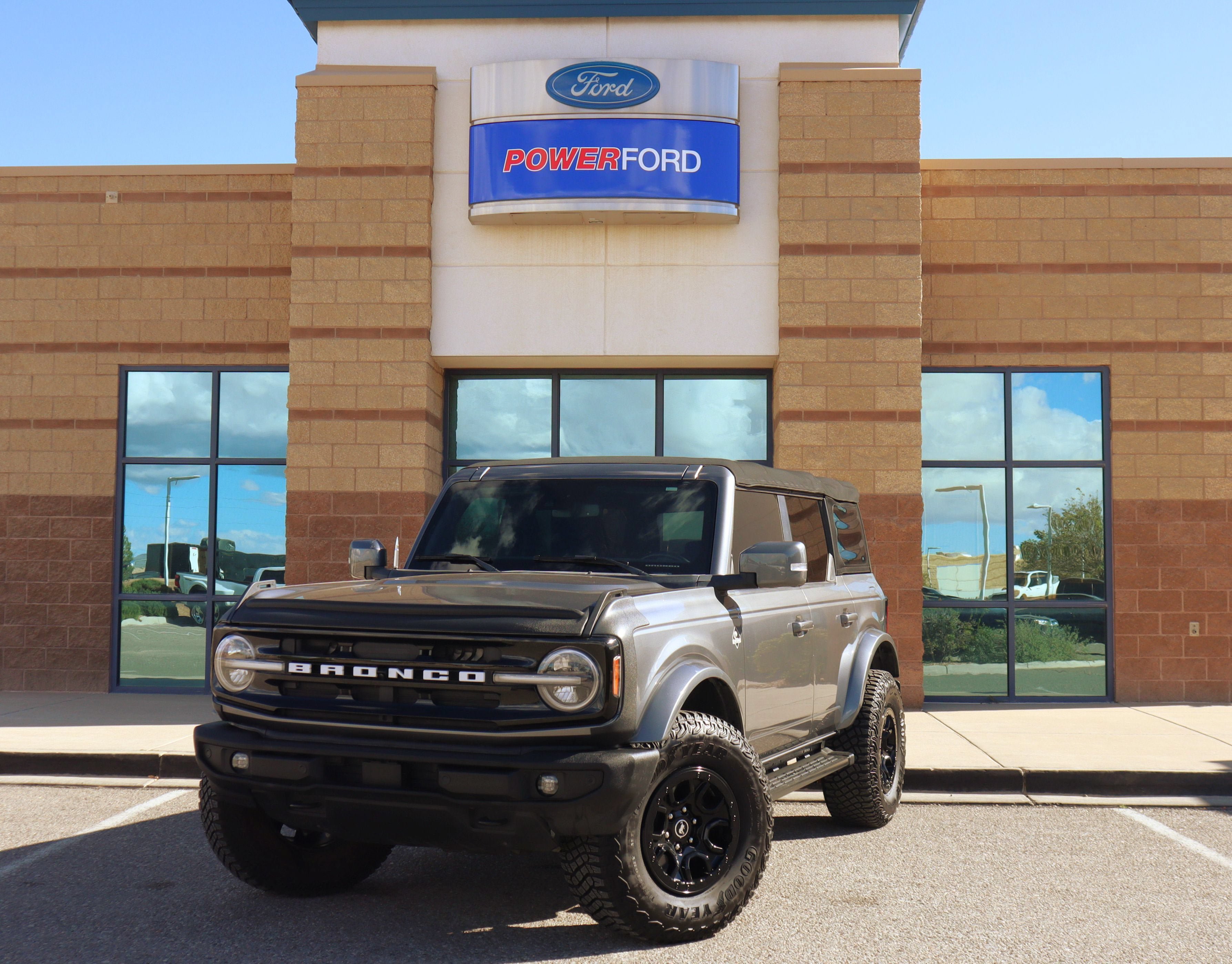 Certified 2022 Ford Bronco Outer Banks AWD/4WD image 2