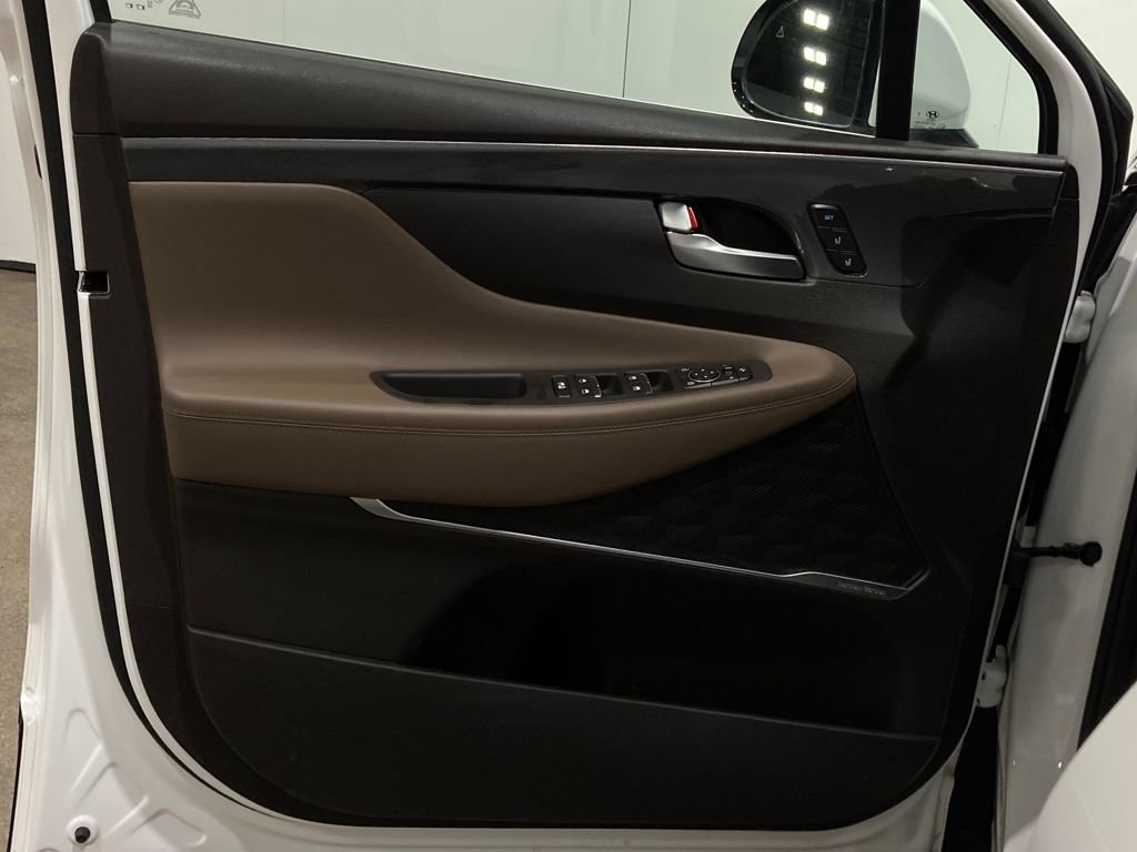Used 2023 Hyundai Santa Fe Limited image 22