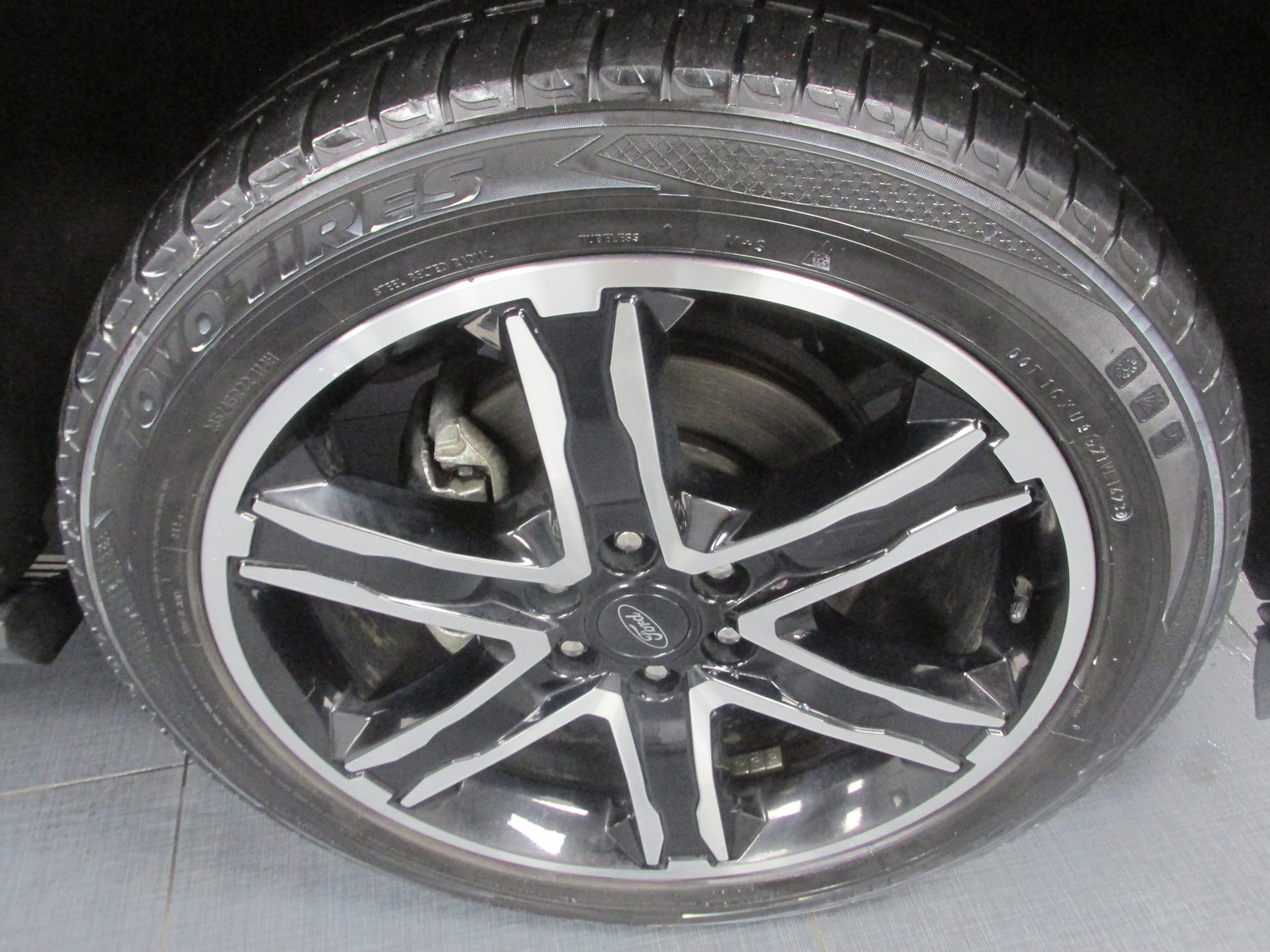 Certified 2020 Ford Expedition Limited w/ Equipment Group 303A image 15