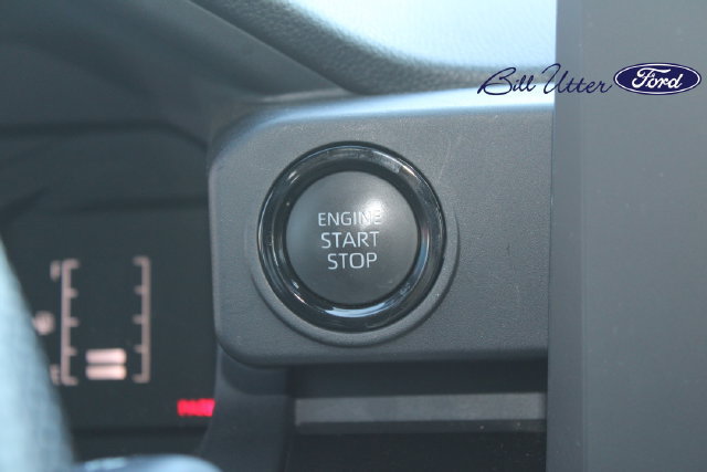 Used 2025 Toyota Tacoma SR5 AWD/4WD image 22