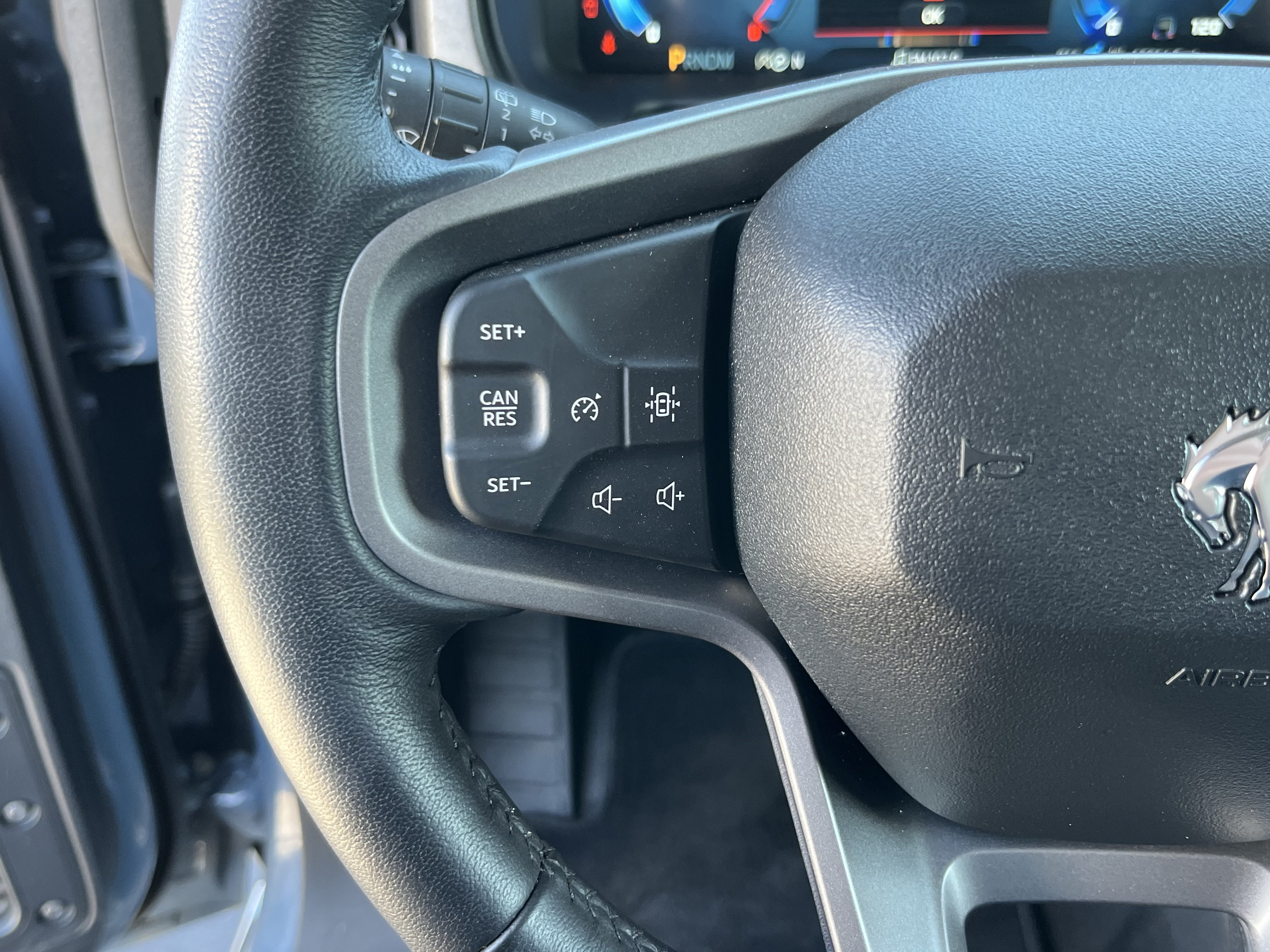 Certified 2025 Ford Bronco Badlands AWD/4WD image 18