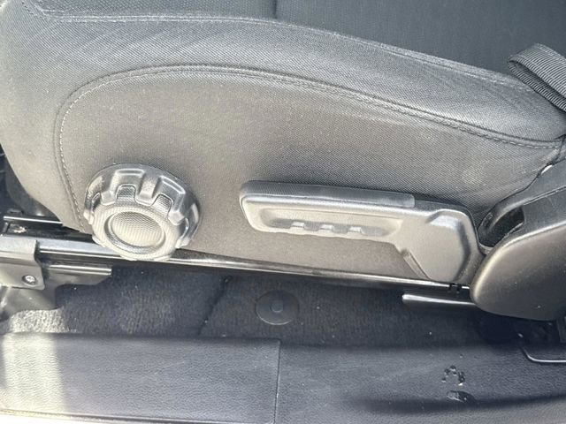 Used 2019 Jeep Wrangler Sport image 33