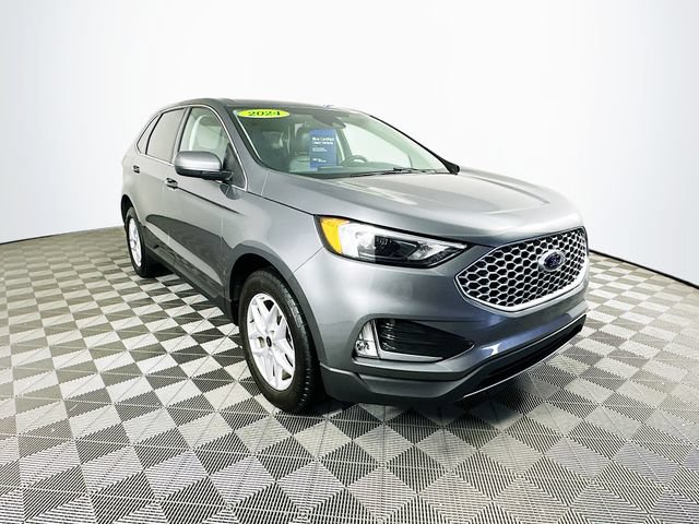 Certified 2024 Ford Edge SEL w/ Convenience Package AWD/4WD image 4