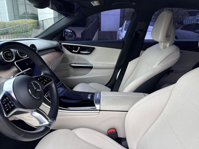 Used 2024 Mercedes-Benz C 300 Sedan image 10