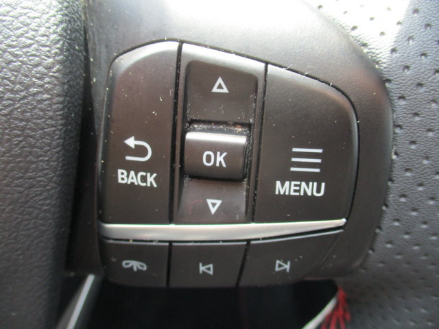 Certified 2023 Ford Escape ST-Line w/ Tech Pack #1 AWD/4WD image 9