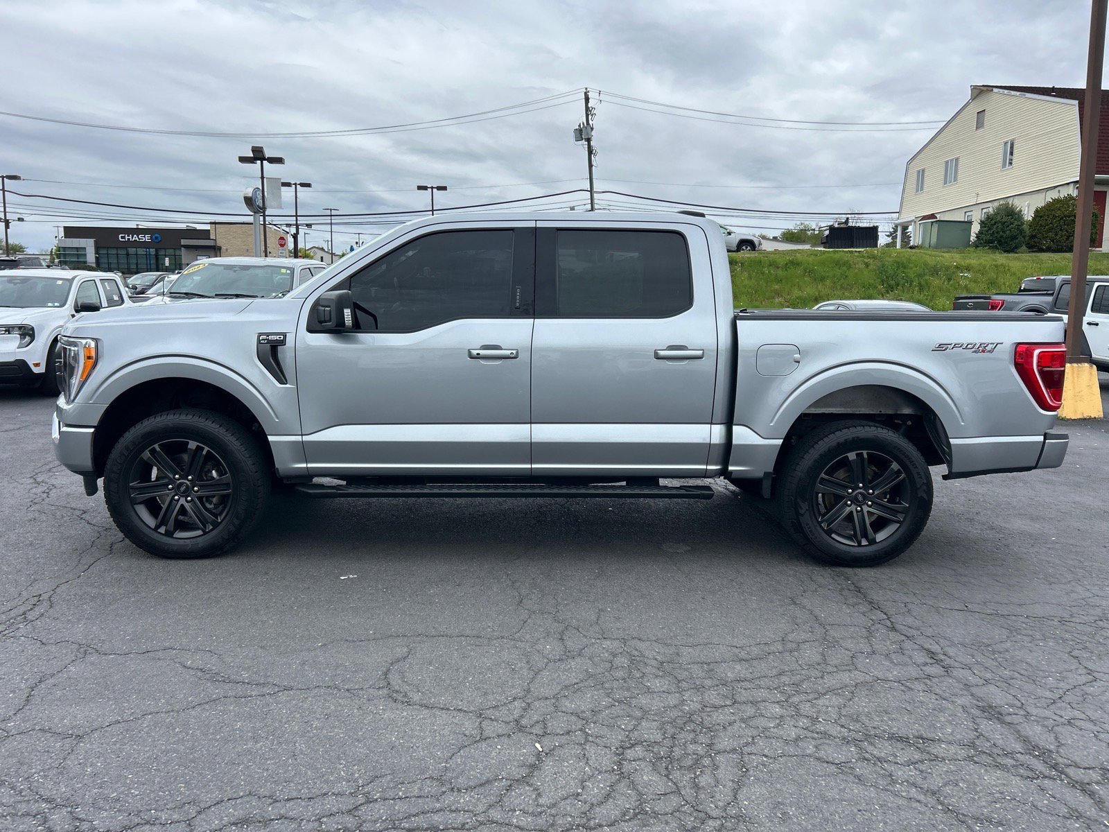 Certified 2021 Ford F150 XLT w/ Equipment Group 302A High AWD/4WD image 4