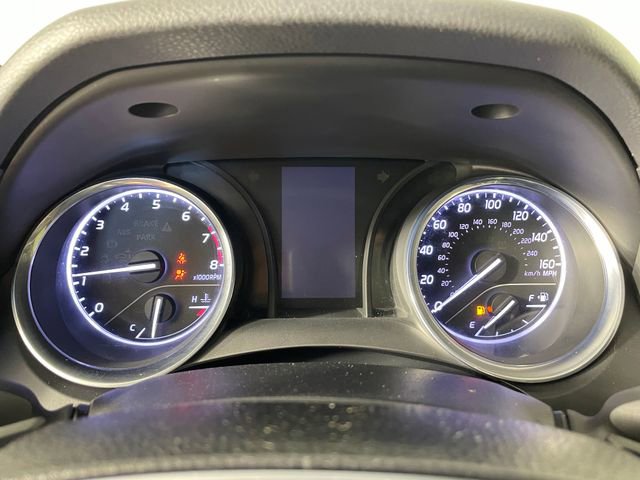 Used 2018 Toyota Camry SE FWD image 5