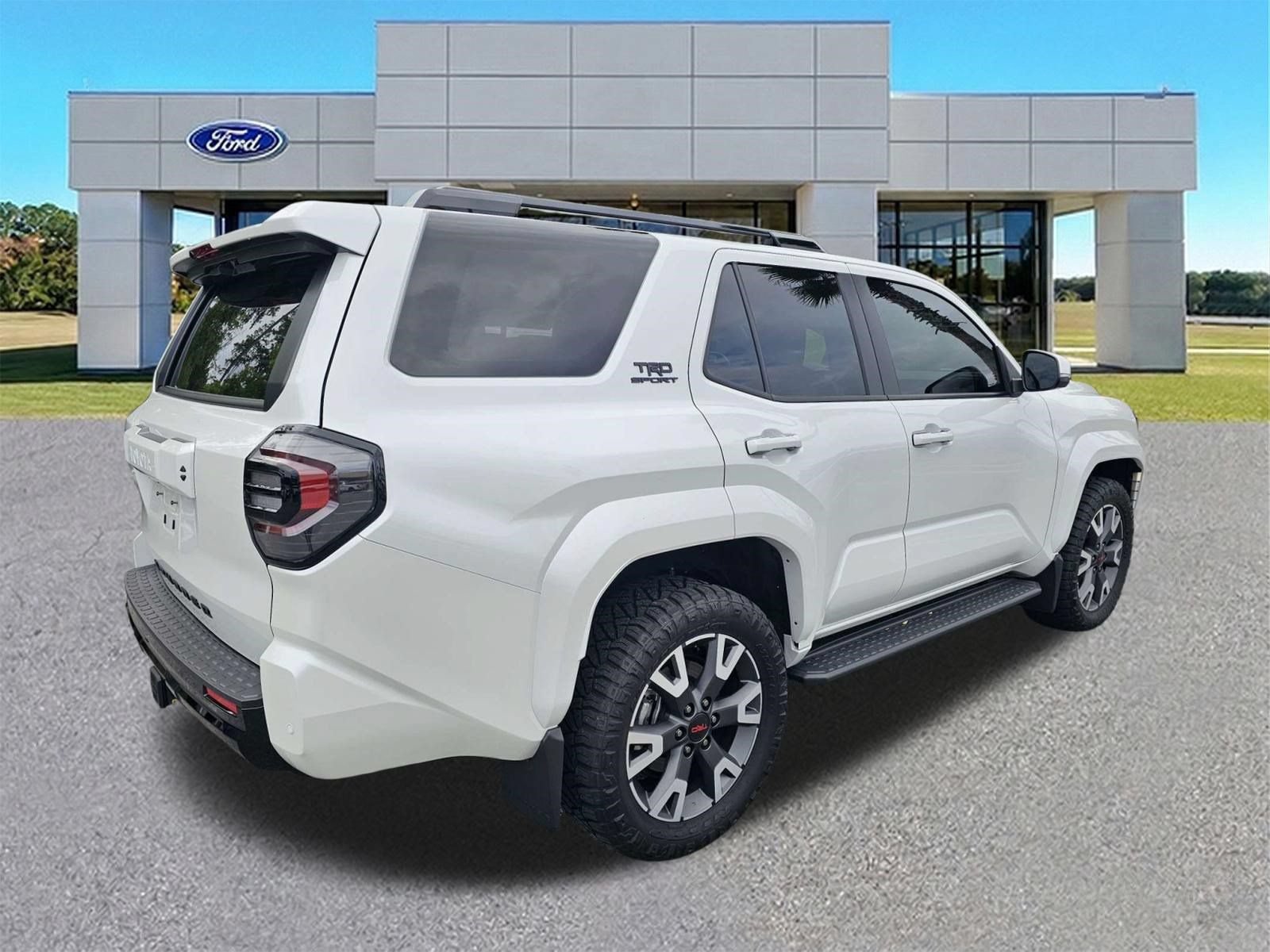 Used 2025 Toyota 4Runner TRD Sport AWD/4WD image 5