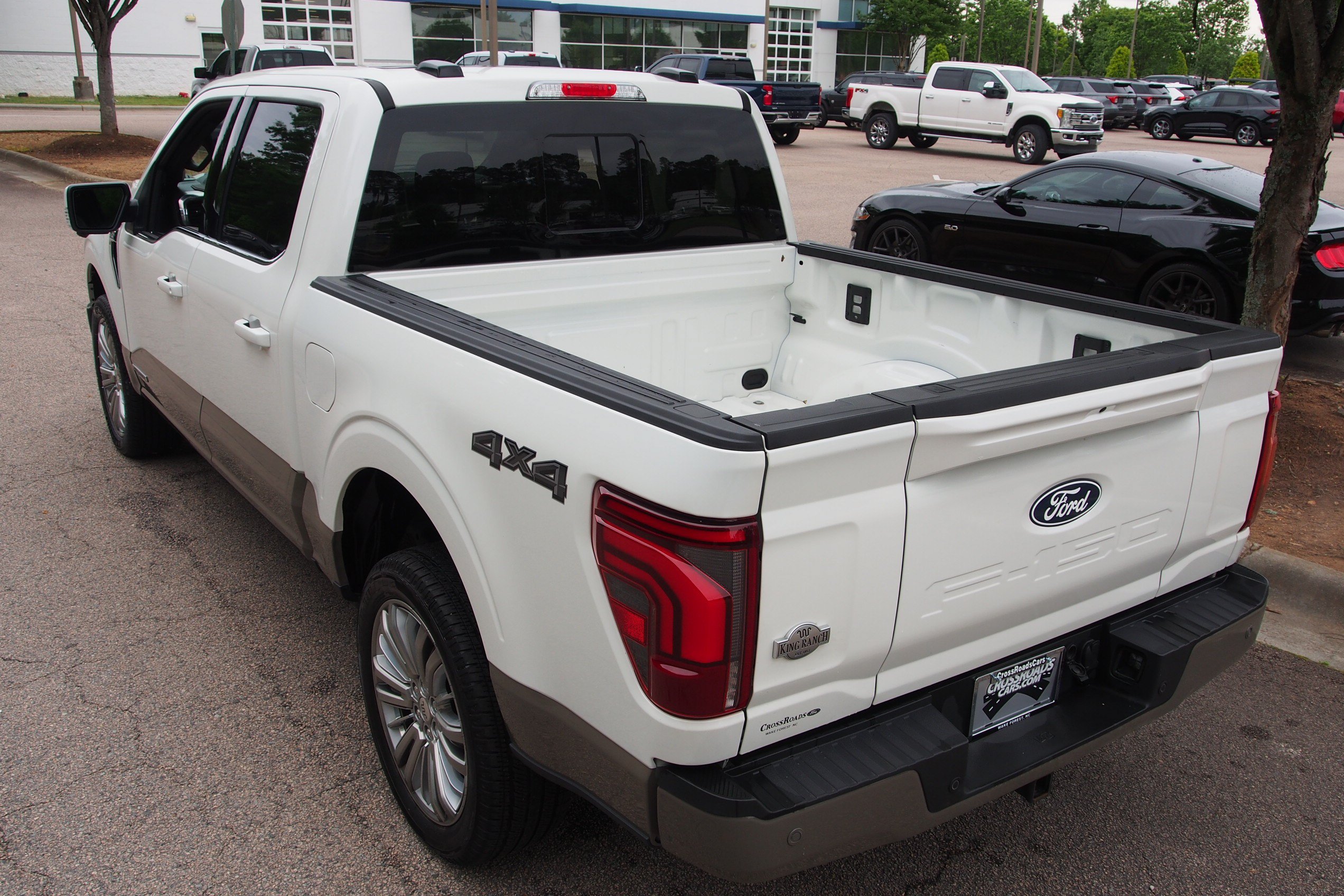 Certified 2025 Ford F150 King Ranch AWD/4WD image 5