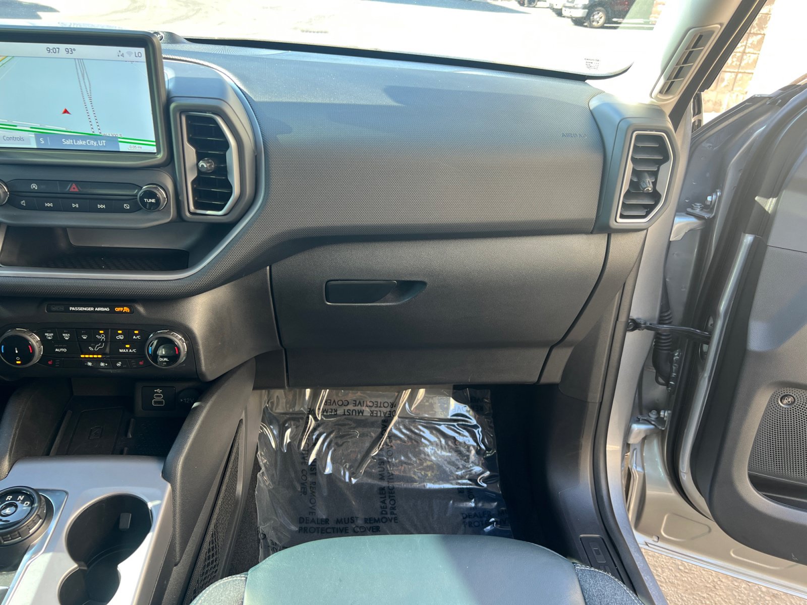 Certified 2023 Ford Bronco Sport Outer Banks w/ Tech Package AWD/4WD image 30