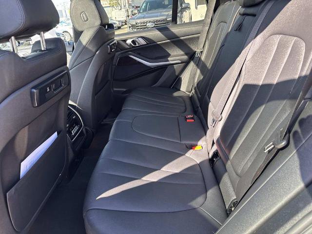 Used 2020 BMW X5 xDrive40i w/ Convenience Package image 11