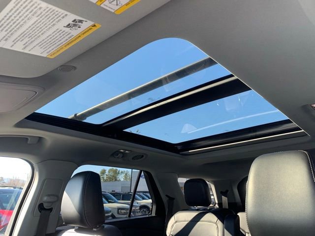 Certified 2023 Ford Explorer XLT w/ Equipment Group 202A image 23