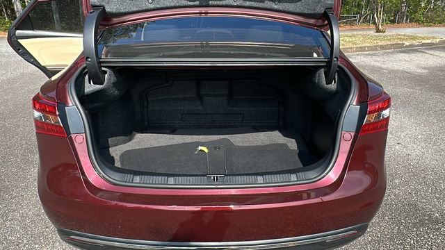 Used 2017 Toyota Avalon XLE Plus FWD image 18