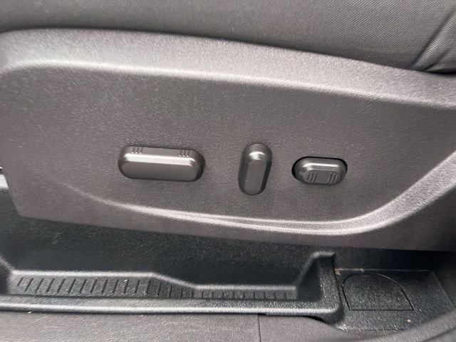 Certified 2017 Ford C-MAX SE image 19