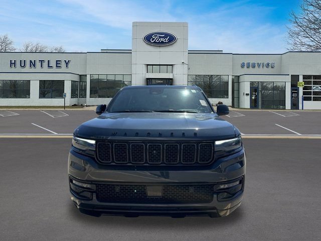 Used 2023 Jeep Wagoneer Series II w/ Convenience Group I AWD/4WD image 2