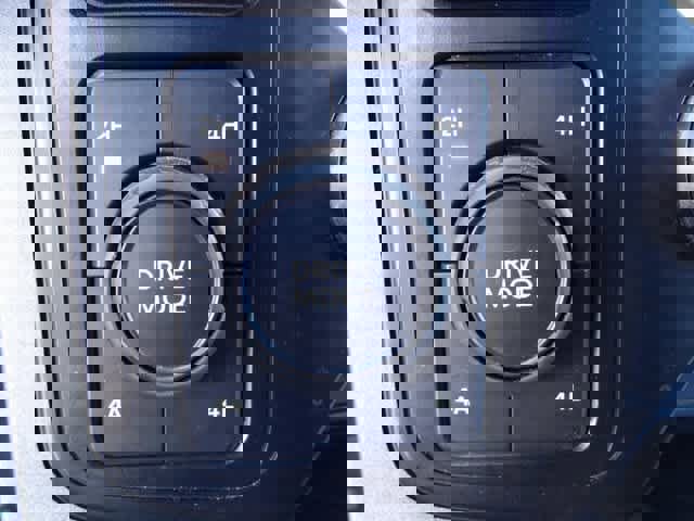 Certified 2023 Ford F150 Lariat image 24