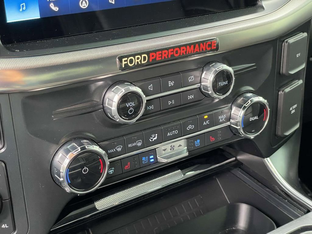 Certified 2022 Ford F150 Raptor w/ Equipment Group 801A High image 18