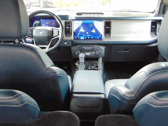 Certified 2023 Ford Bronco Outer Banks w/ Sasquatch Package AWD/4WD image 22