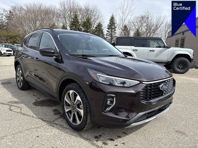 Certified 2023 Ford Escape Platinum image 1