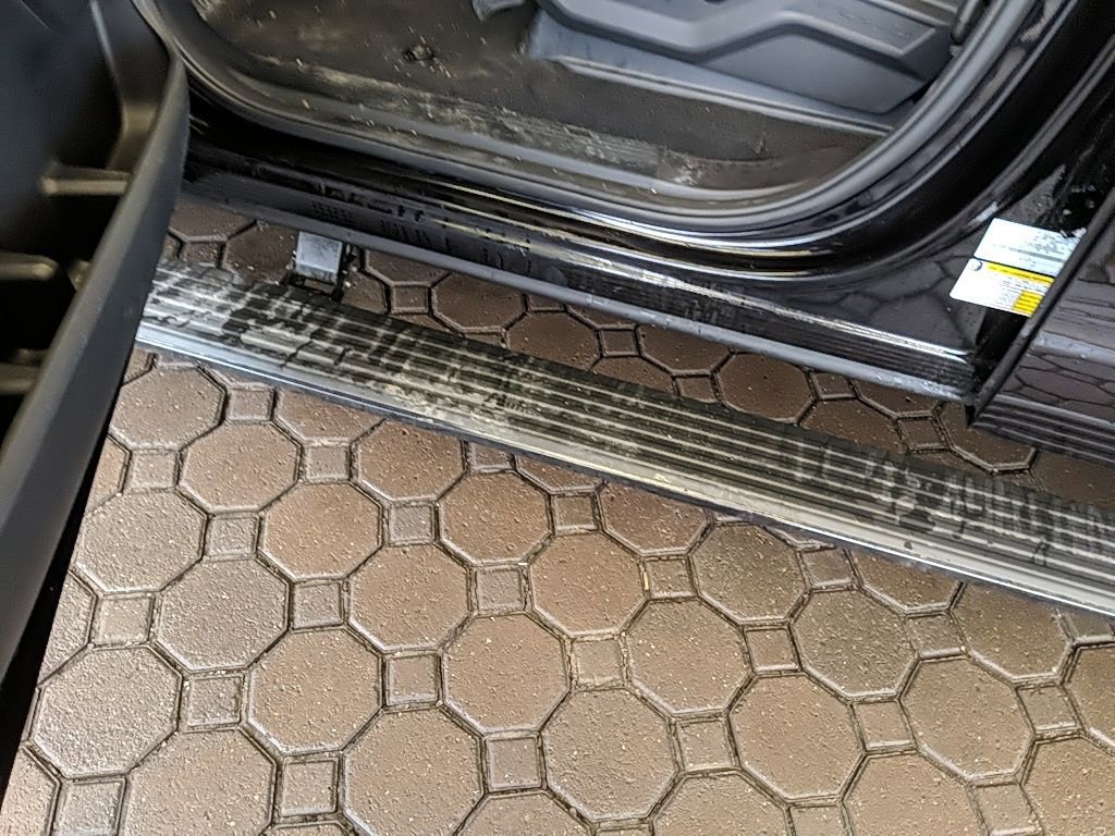 Certified 2025 Ford Expedition Max Platinum image 14