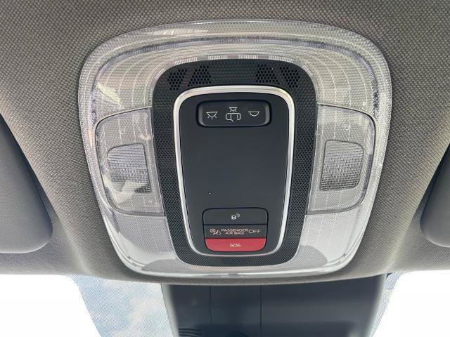 Used 2024 Hyundai Elantra Blue FWD image 18