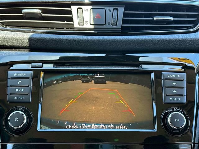 Used 2019 Nissan Rogue Sport SV AWD/4WD image 17
