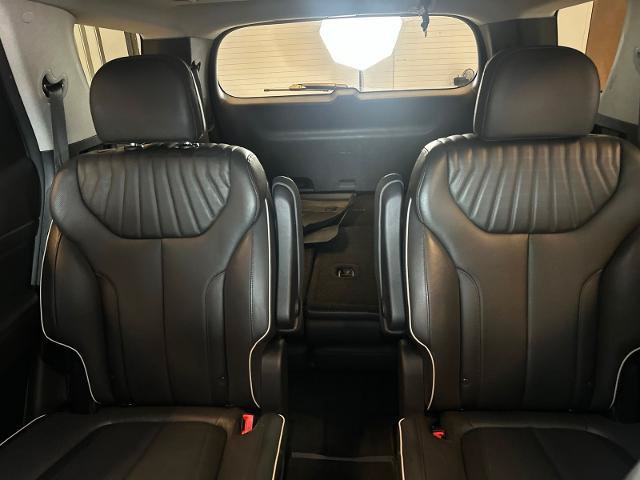 Used 2023 Hyundai Palisade Limited AWD/4WD image 25
