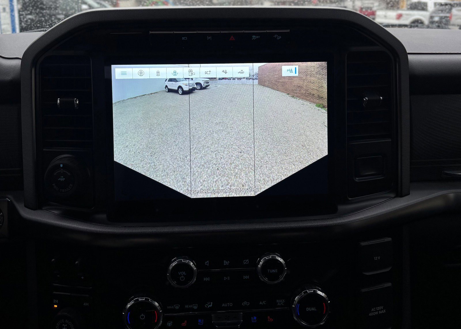 Certified 2022 Ford F150 Platinum w/ Equipment Group 701A High image 57