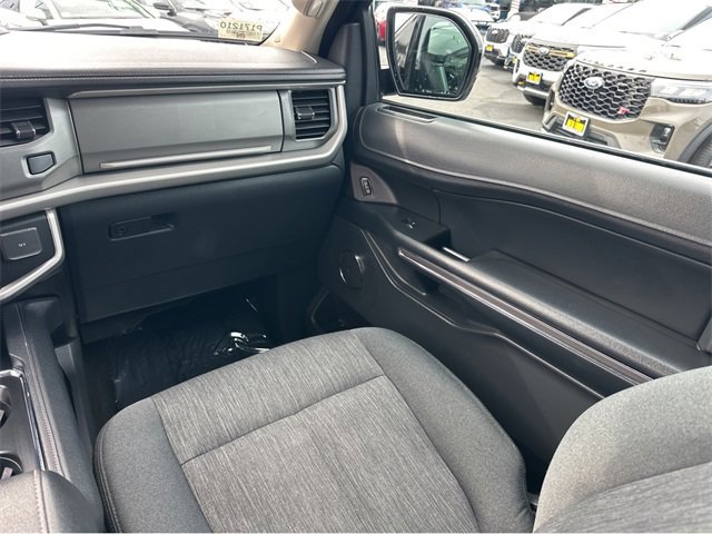 Certified 2022 Ford Expedition XLT image 14