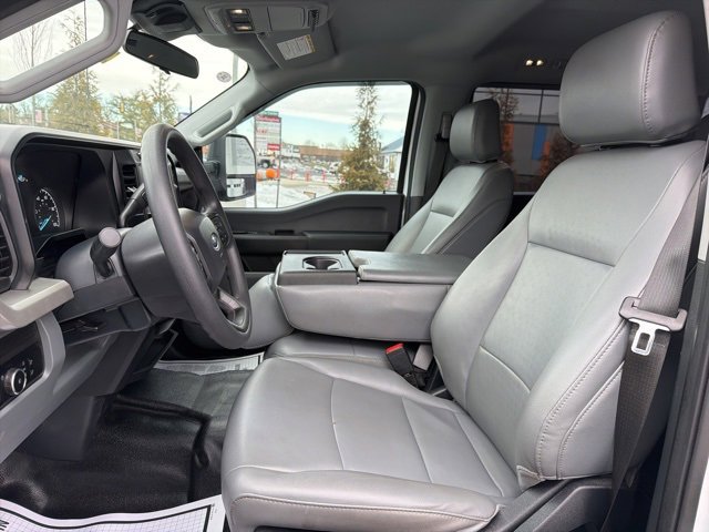 Certified 2024 Ford F250 XL w/ Snow Plow/Camper Package image 19