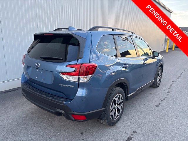 Used 2020 Subaru Forester Premium AWD/4WD image 11