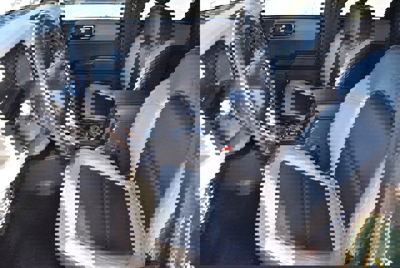 Certified 2024 Ford Bronco Wildtrak image 11